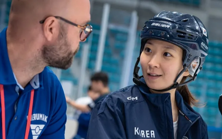 Susie Jo working with an international coach at a development camp